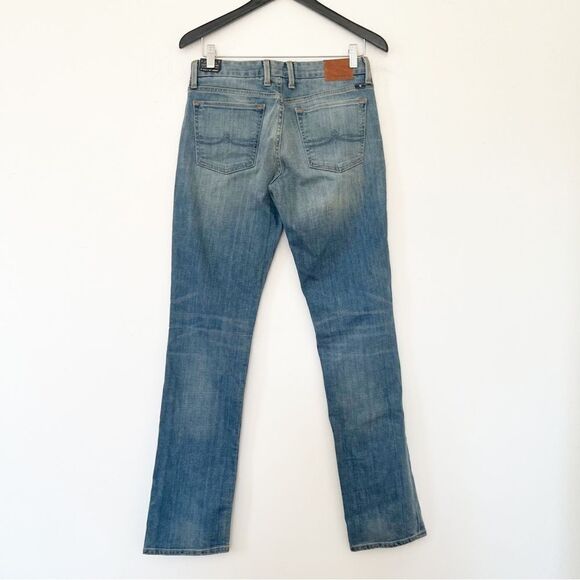 NWT Lucky Brand “Sweet Jean” Straight Curvy Mid Rise Med Wash Denim Jeans - Picture 3 of 16